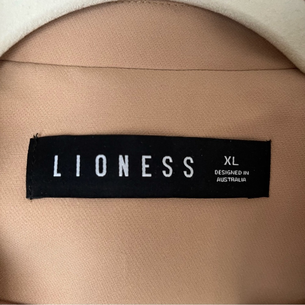 Princess Polly Lioness Wyoming Mocha Tan Oversized Blazer XL - Picture 9 of 11